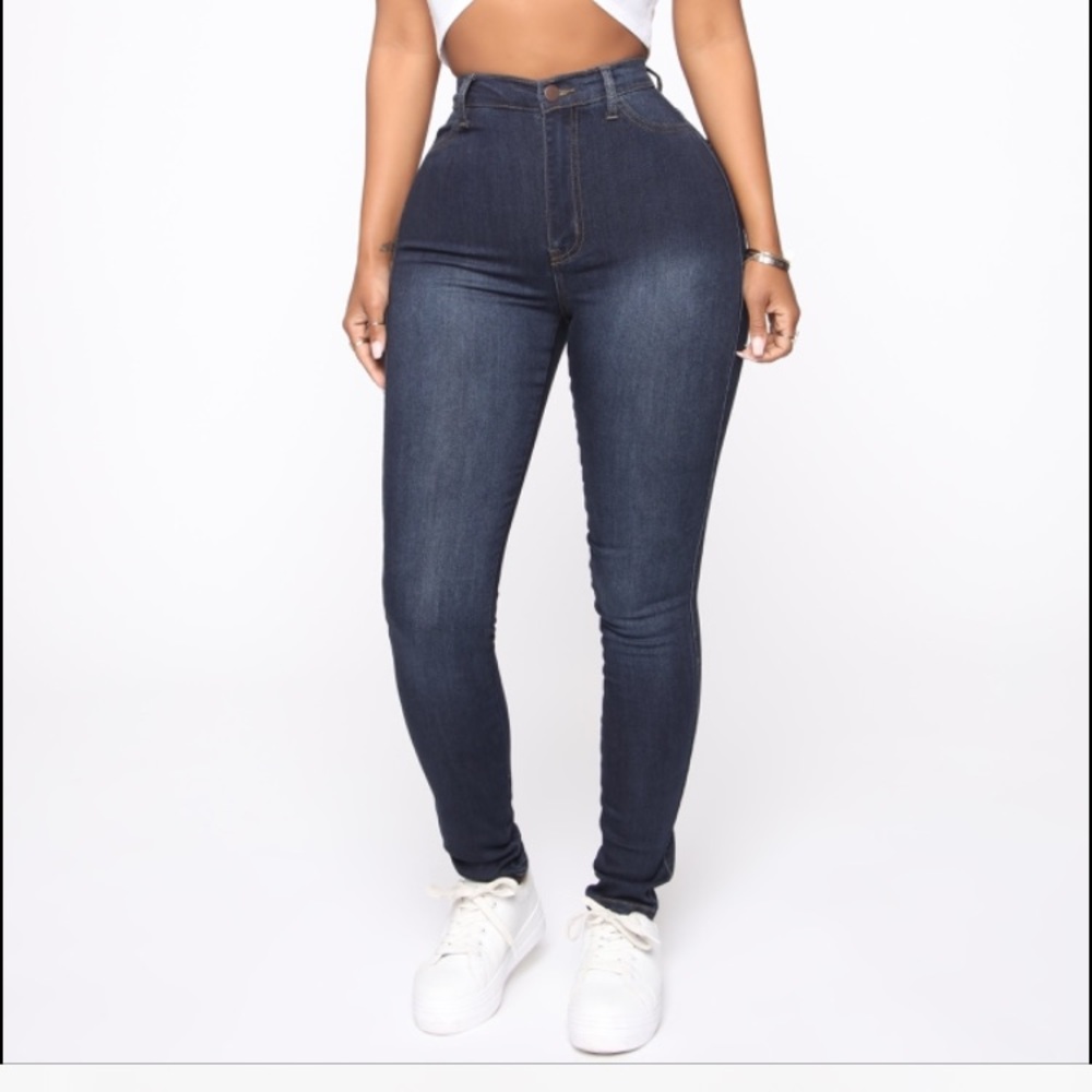 NWT FN classic high waisted jeans